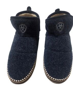 Ariat Women's Southwest Bootie Slipper S  6.5-7 Blue Polyester Faux Fur Cozy S.2